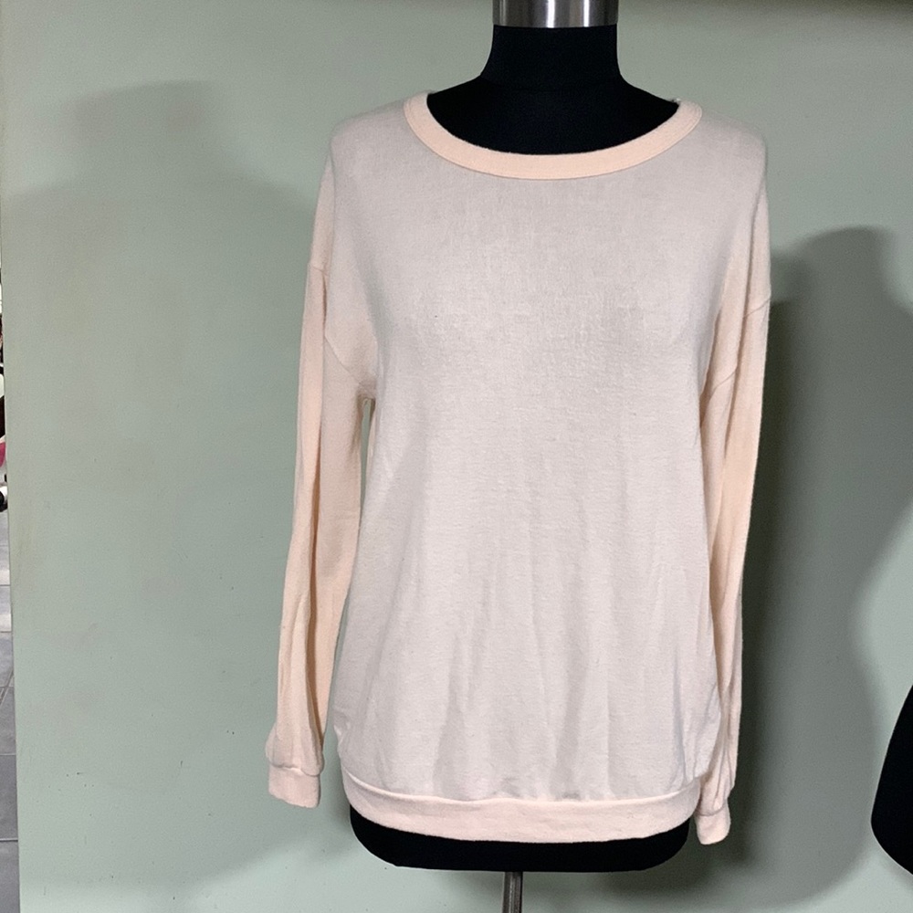 Forever 21 light long sleeve spandex sweater 🧸